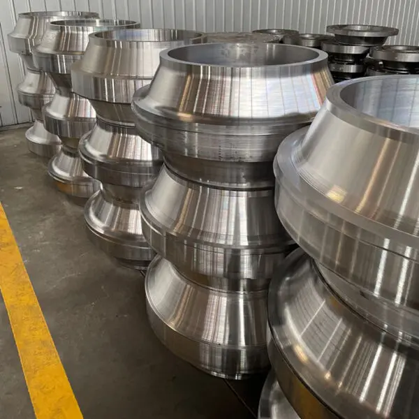 Two major preferential anchor flanges