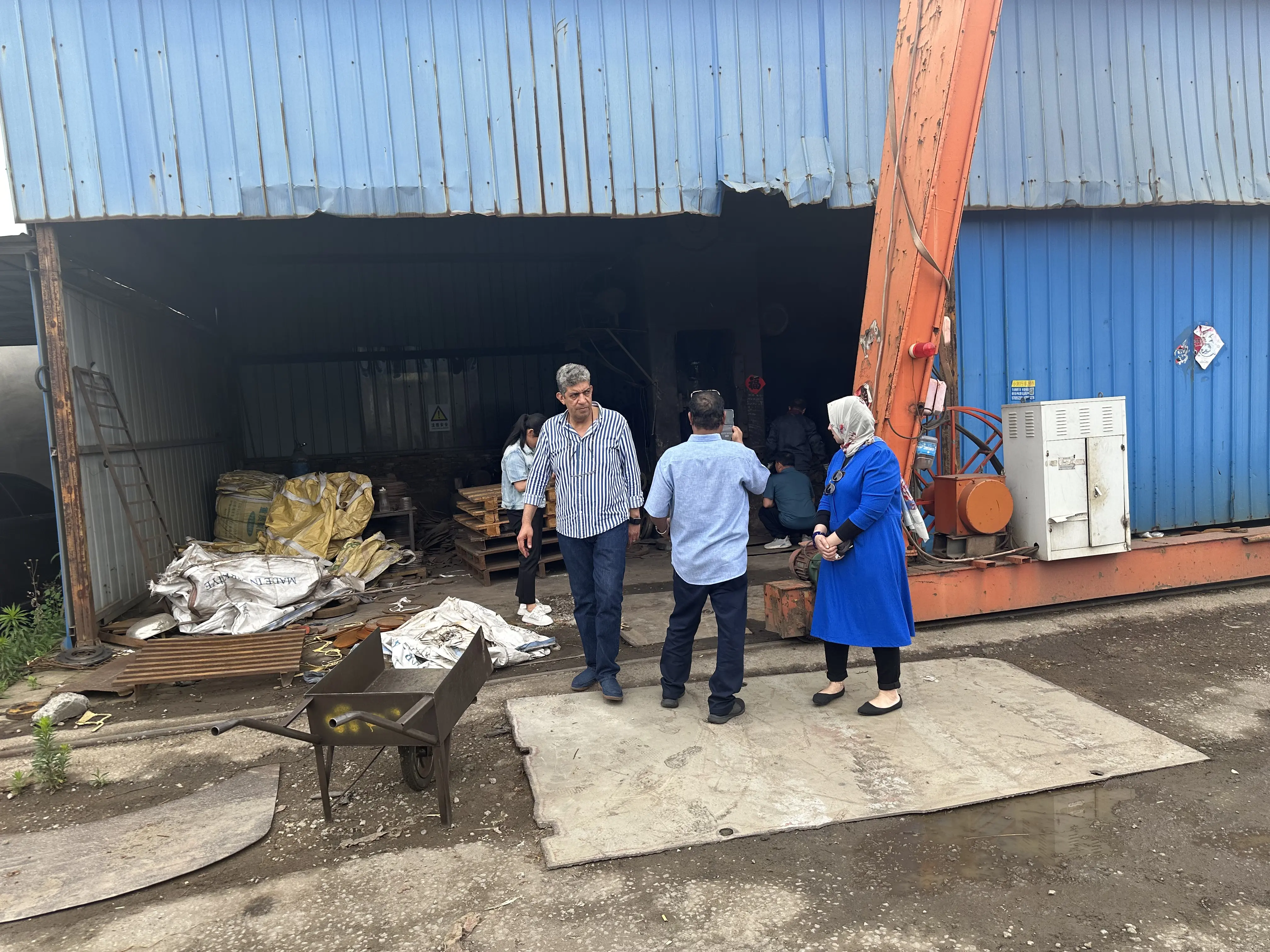 Egyptian friends came to our factory to order flanges
